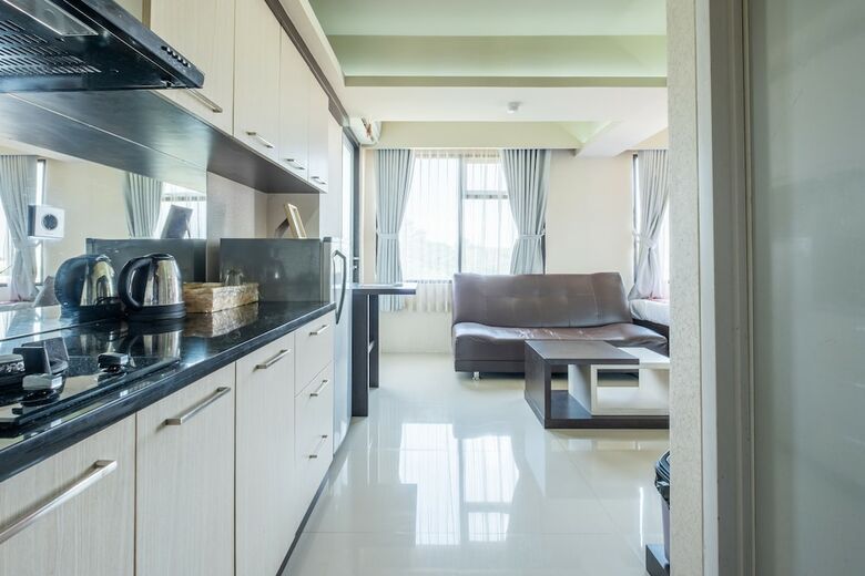 Hostal Oyo 1085 Jarrdin Apartment Cihampelas