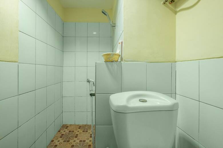 Hostal Oyo 1085 Jarrdin Apartment Cihampelas