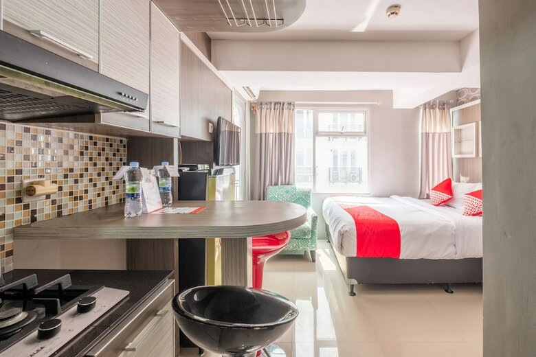Hostal Oyo 1085 Jarrdin Apartment Cihampelas