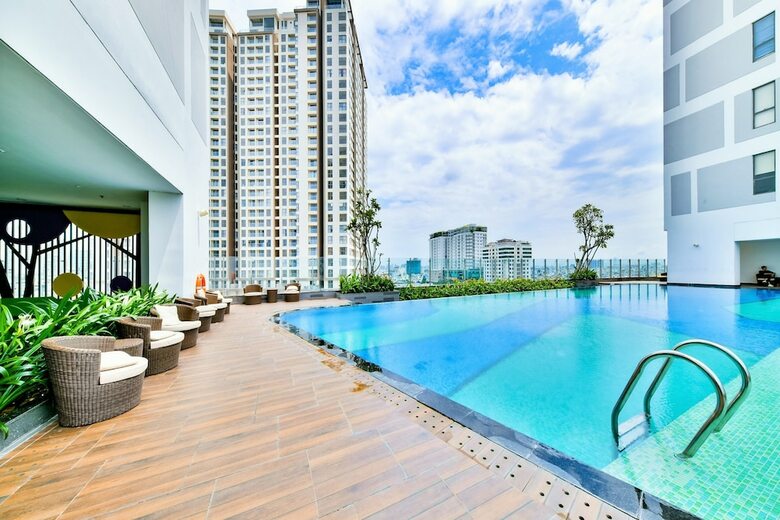 Saigon Central Apart - Infinity Pool&gym