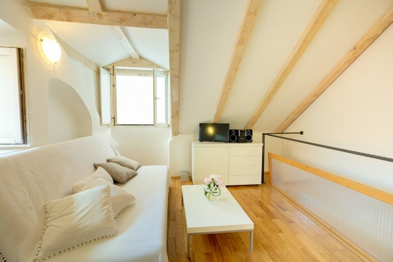 Apartamentos Hedera Estate, Hedera A11 - Breakfast Included