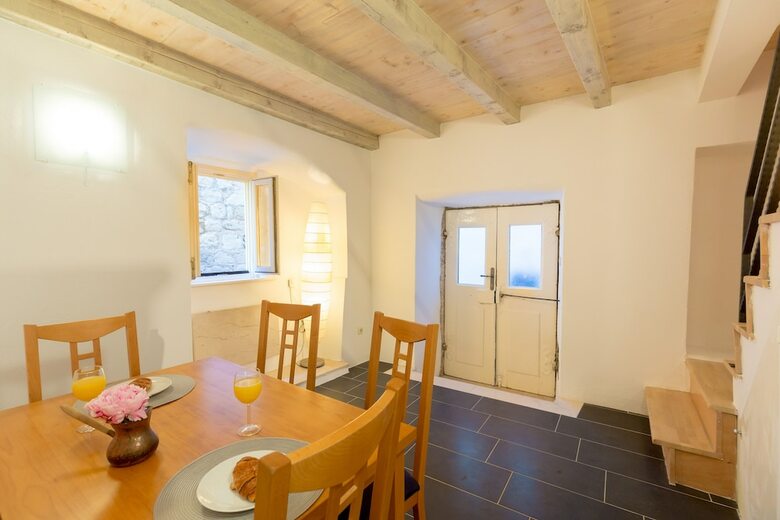 Apartamentos Hedera Estate, Hedera A11 - Breakfast Included