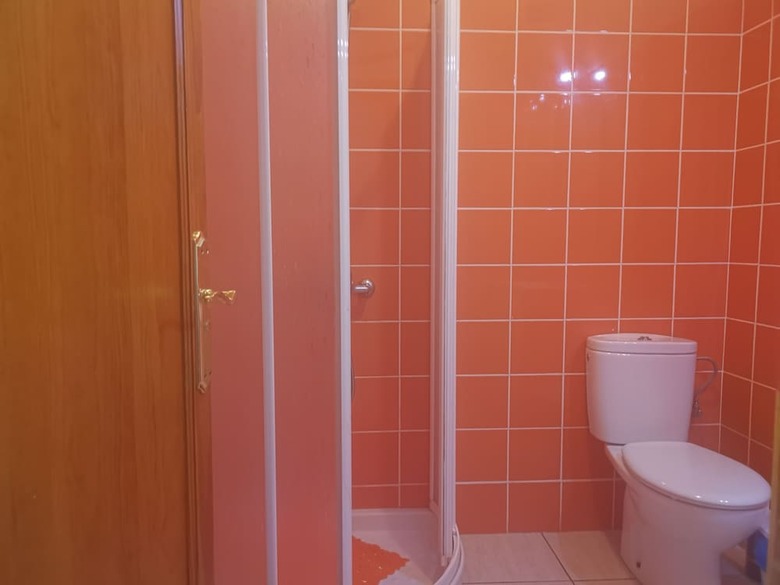 Hotel Doramas Private Rooms Shared Toilet