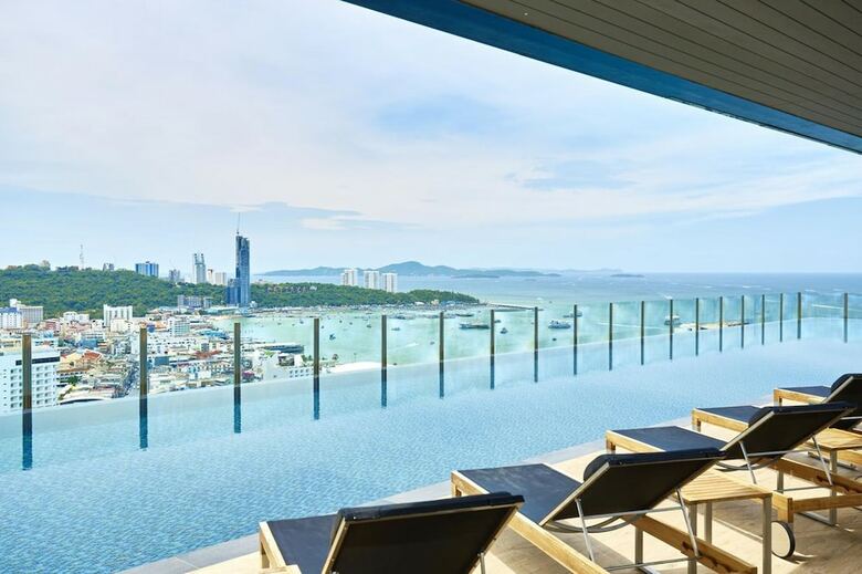 The Base Pattaya By Smart Delight