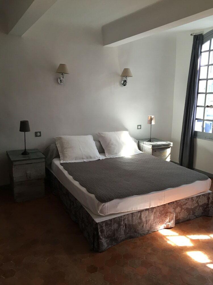 Bed & Breakfast Le M Maison D'h�tes