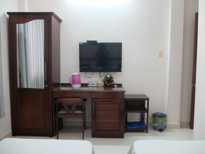 Ngoc Linh Hotel