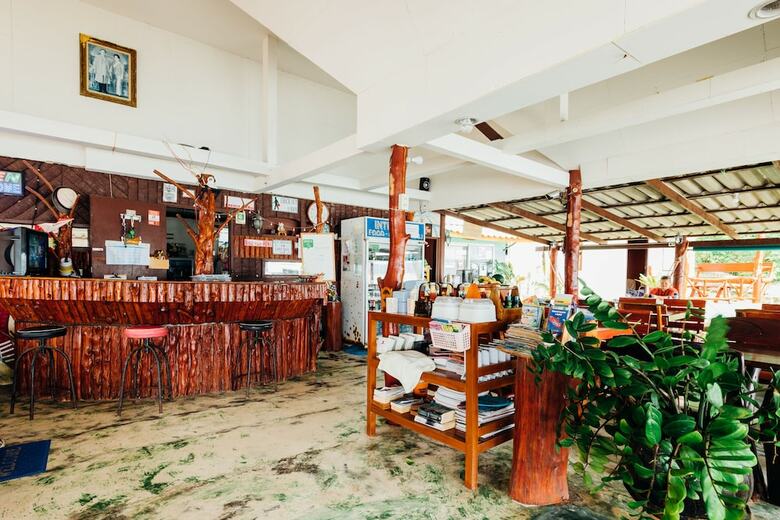 Hotel One More Night Beach