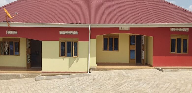 Hoima Breeze Hotel