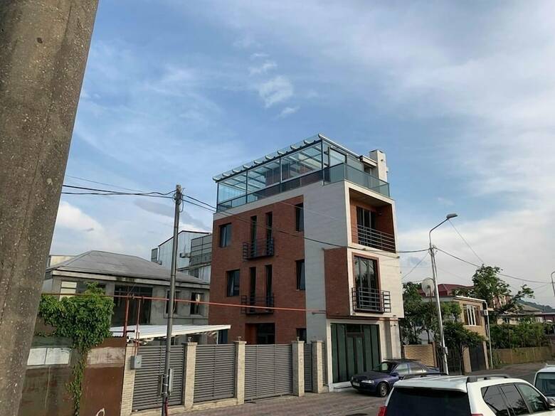 R&m Hotel