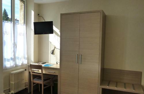 Hotel H�tel Restaurant Du Commerce