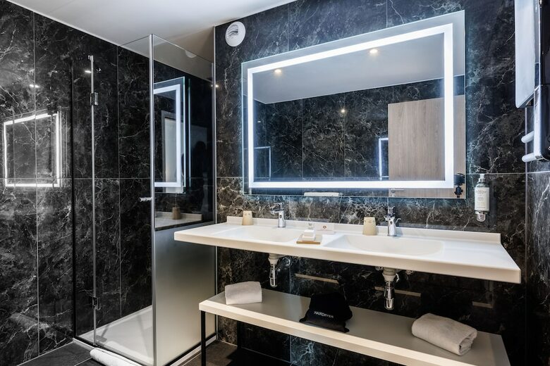 Hotel Spa Husseren Collections
