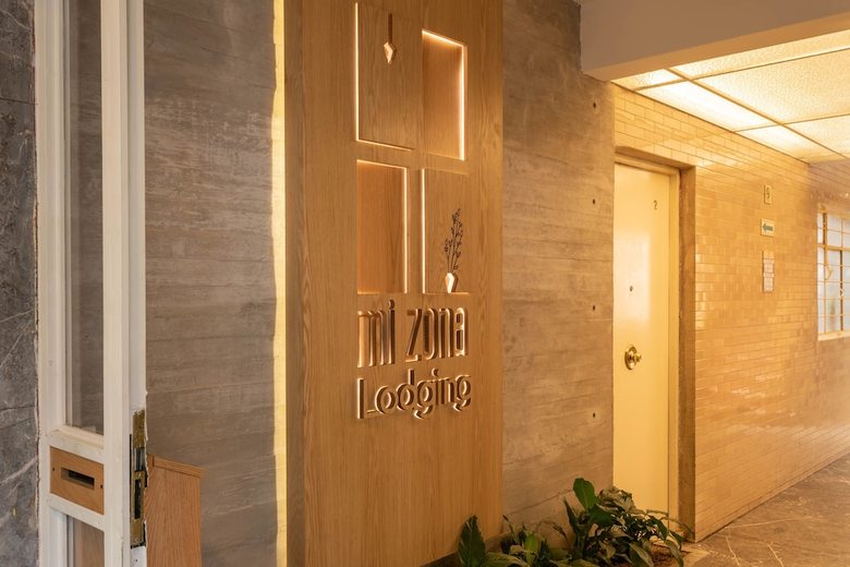 Mi Zona Lodging Wtc