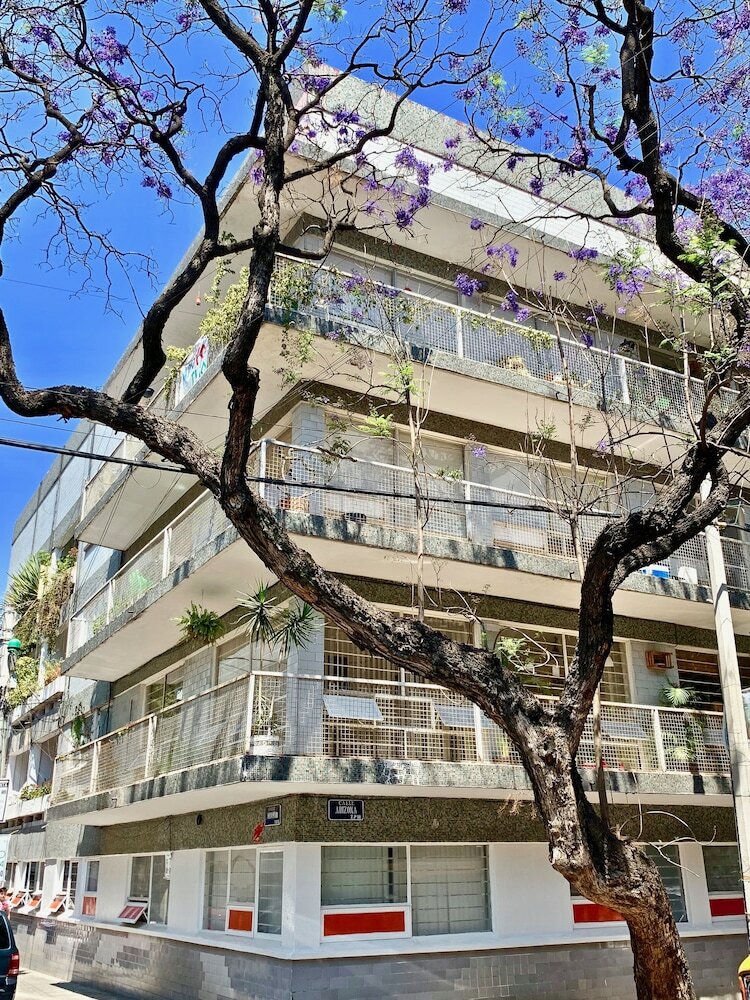 Mi Zona Lodging Wtc