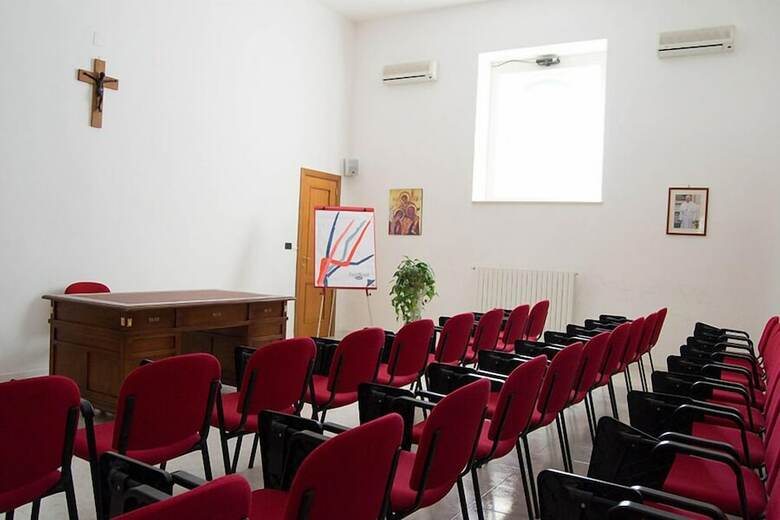 Hotel Centro Di Spiritualit� Madonna Della Nova