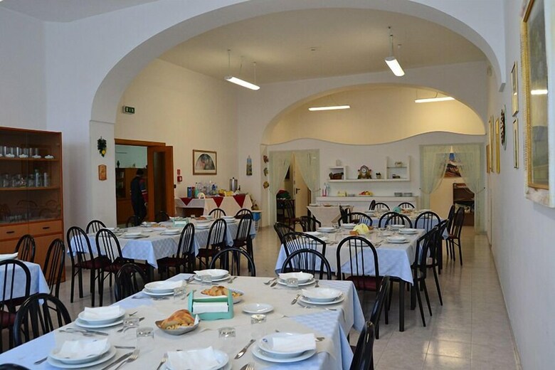 Hotel Centro Di Spiritualit� Madonna Della Nova