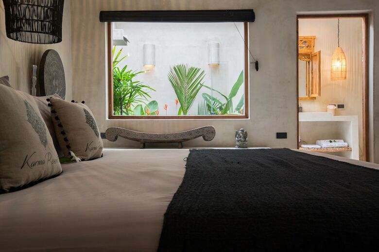 Hotel Karma Resort