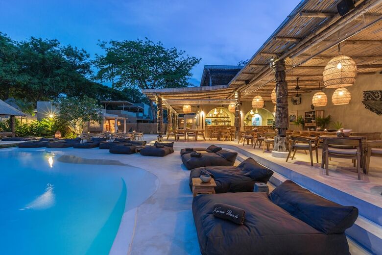 Hotel Karma Resort