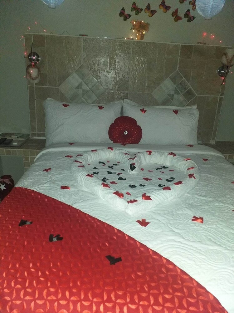 Hotel Sosleepy Bed And Breakfast
