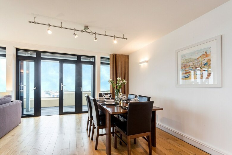 Riviera Apartments