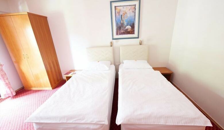 Hotel Pahuljica