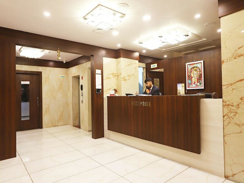 Capital O 43420 Hotel The Vedantasara