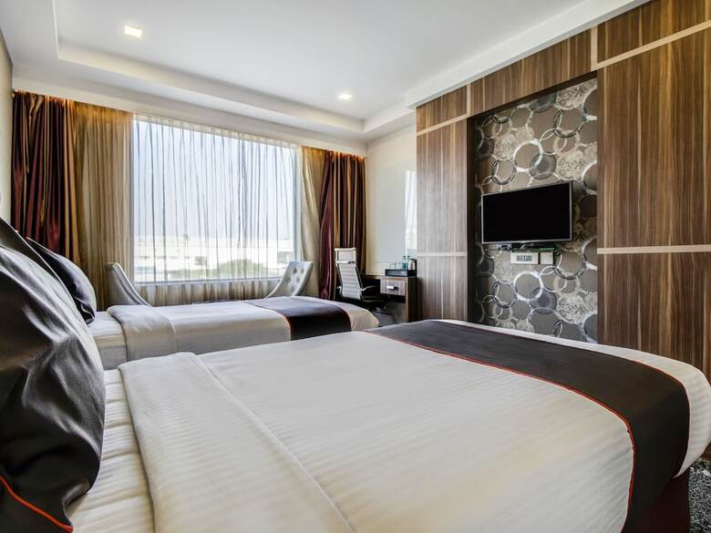 Hotel Collection O 40631 The Sahar Pavilion