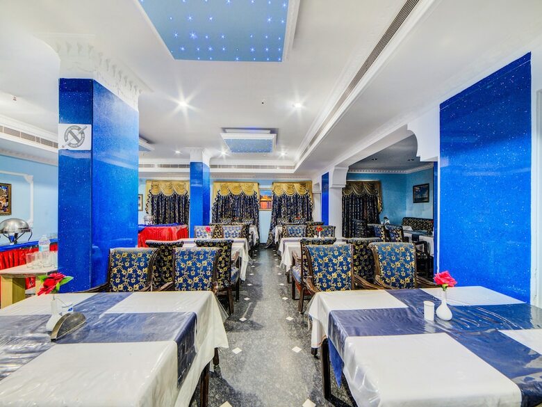 Hotel Oyo 29230 Ik London Residency