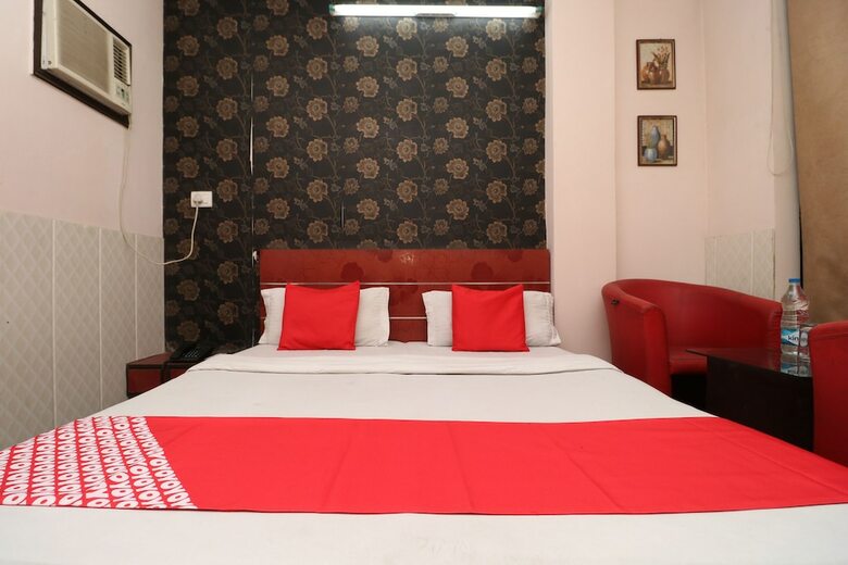 Hotel Oyo 30370 R K Guest House