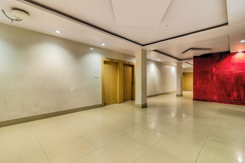 Capital O 35491 Hotel Aryan International