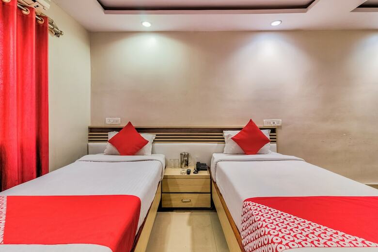 Capital O 35491 Hotel Aryan International