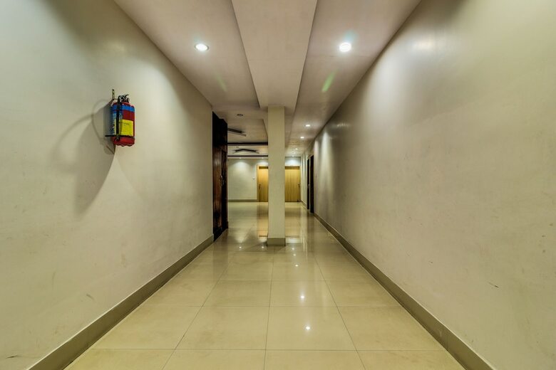 Capital O 35491 Hotel Aryan International