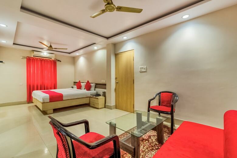 Capital O 35491 Hotel Aryan International