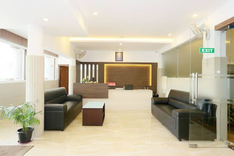 Hotel Oyo 38408 Sun Star Premium Residency