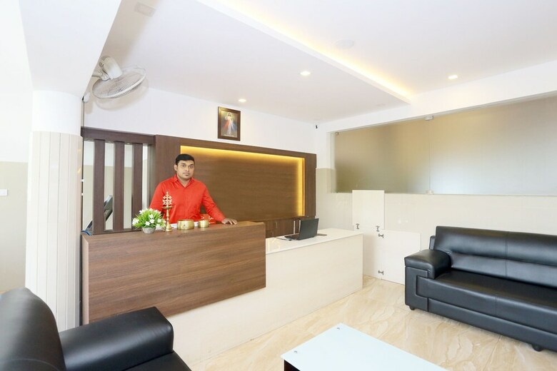 Hotel Oyo 38408 Sun Star Premium Residency