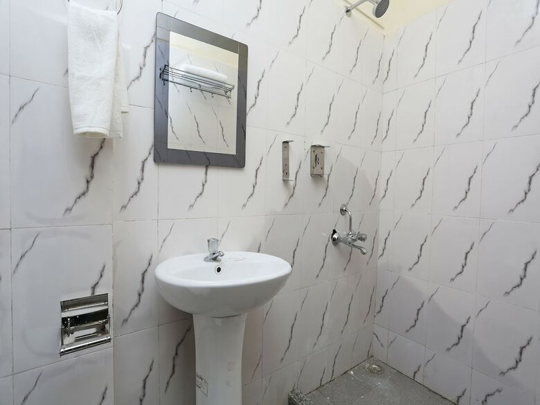 Hotel Oyo Flagship 22805 Neemrana