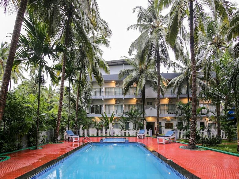 Hotel Oyo Flagship 267 Morjim Grand Inn