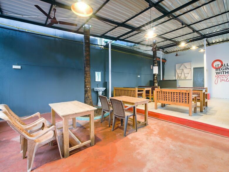 Hotel Oyo Flagship 267 Morjim Grand Inn