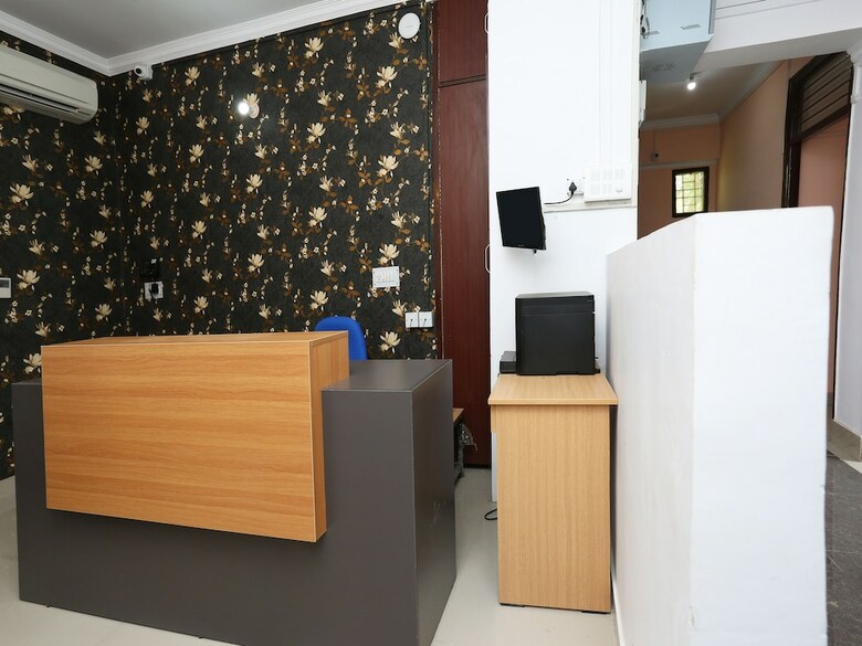 Hotel Oyo Flagship 40126 Polytechnic Chauraha