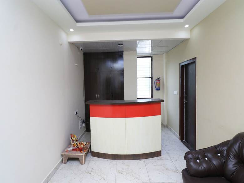 Hotel Oyo Flagship 29680 Bbd