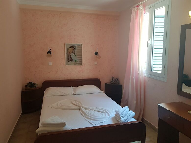 Menigos - Type Aa5g (Nr.45): Beach View 1 Bedroom Luxury Apartment