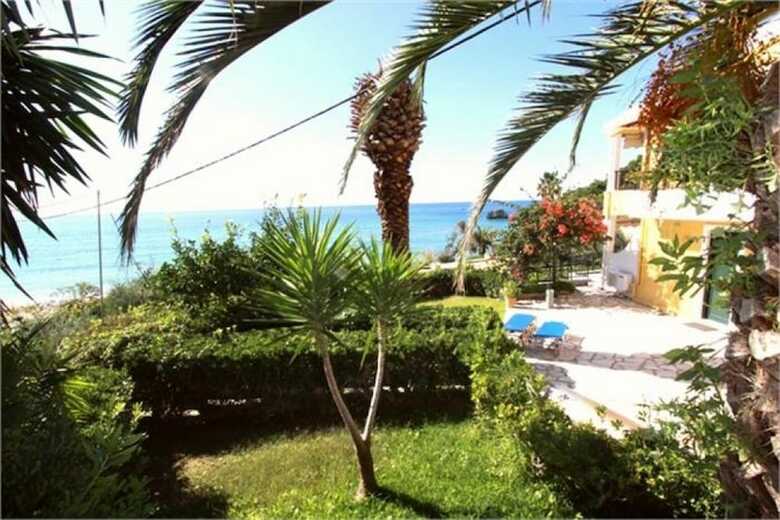Menigos - Type Aa5g (Nr.45): Beach View 1 Bedroom Luxury Apartment