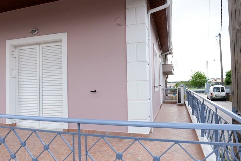 Patras Cozy Lodge