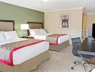 Hotel Marquis Houston Intercontinental Airport