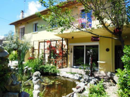 Bed & Breakfast � Doux S'home