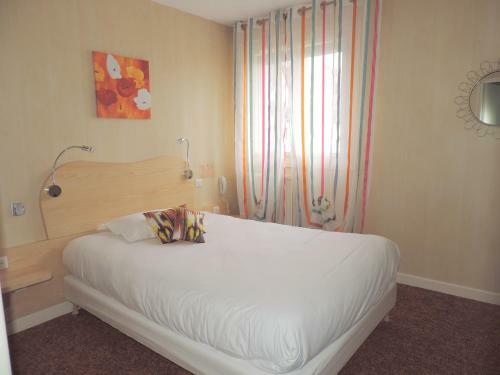 Hotel Logis Auv'h�tel