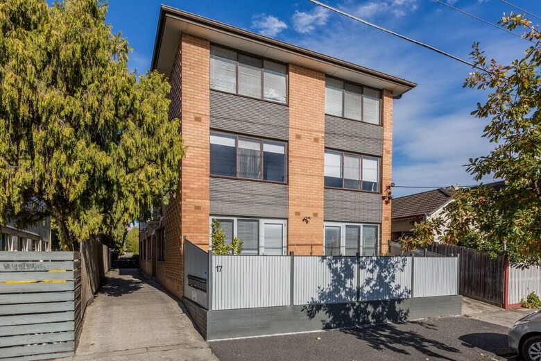 2 Bed Apartment With Free Parking - Netflix, Close To Train