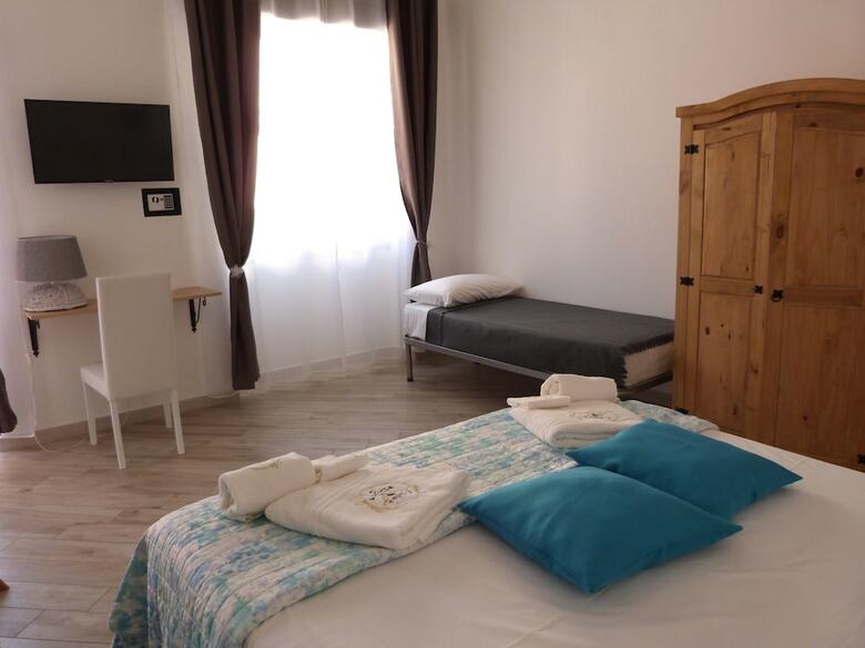 Bed & Breakfast Clelia's Boutique Rooms & Suites