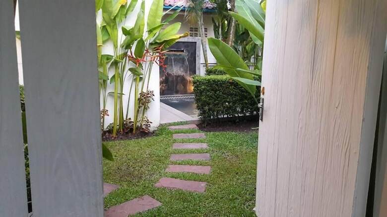 Villa Coconut Grove Resort At Rawai Phuket