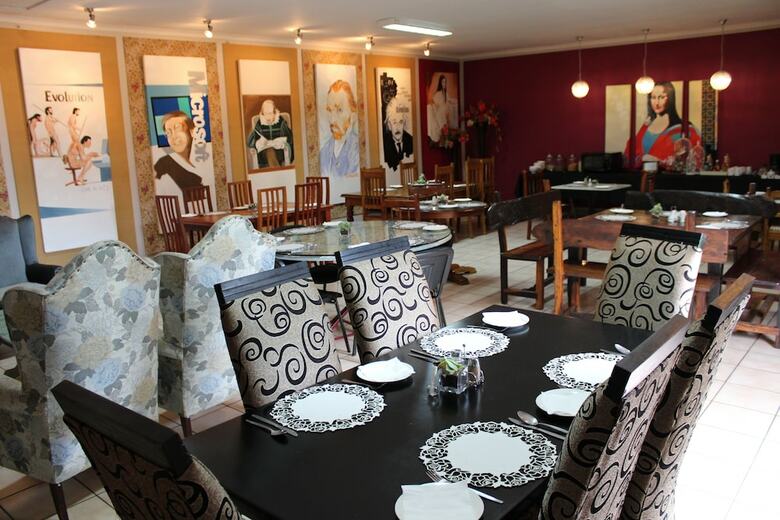 Bed & Breakfast House And Heart Guest House