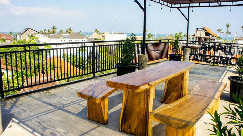 Hotel Dana Homestay